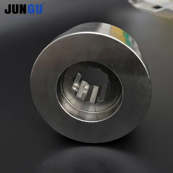 Manufacturer High Precision Metal Punch and Die Set for Bolt 